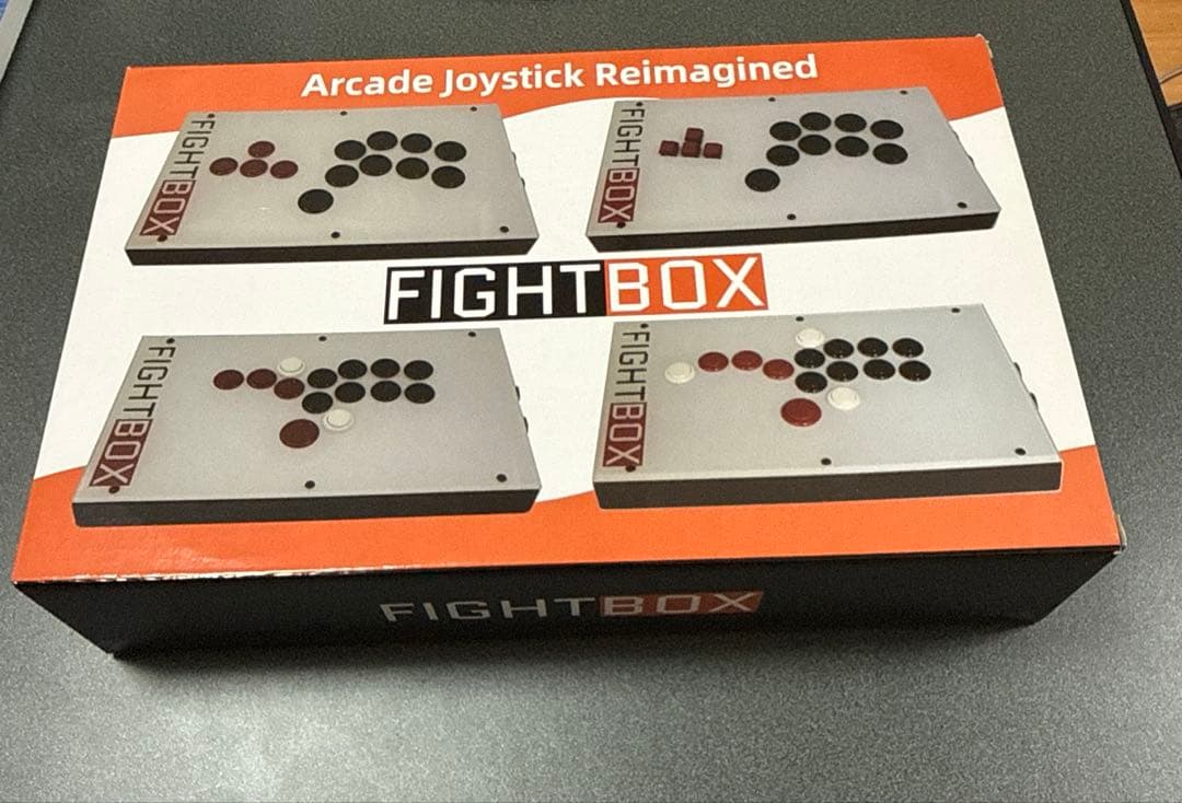 【値下げしました】FIGHTBOXレバーレスコントローラー F8R3L3