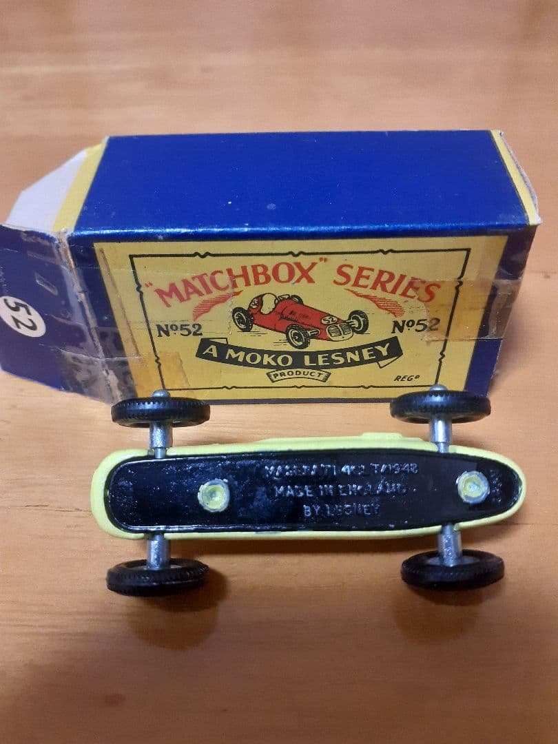 MATCHBOX マッチボックス　マセラティ　4CLT