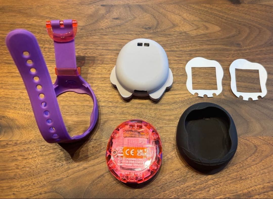 【お値下げ中】たまごっち uni 箱無し 小物5点付き