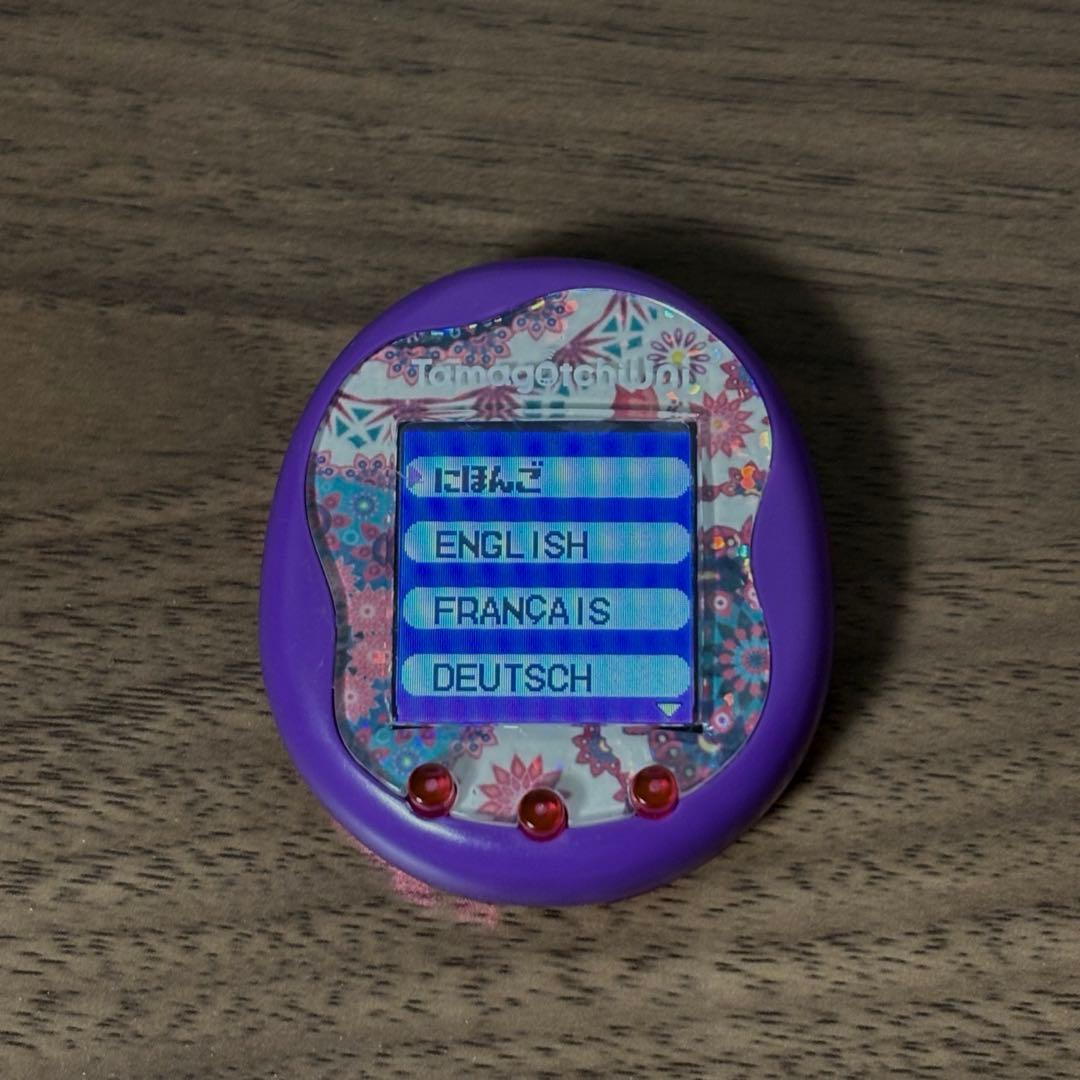 【お値下げ中】たまごっち uni 箱無し 小物5点付き