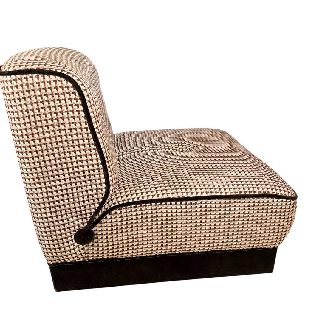 HR788 カリモク60 復刻プレート　総柄　1Pソファ　ベルベット