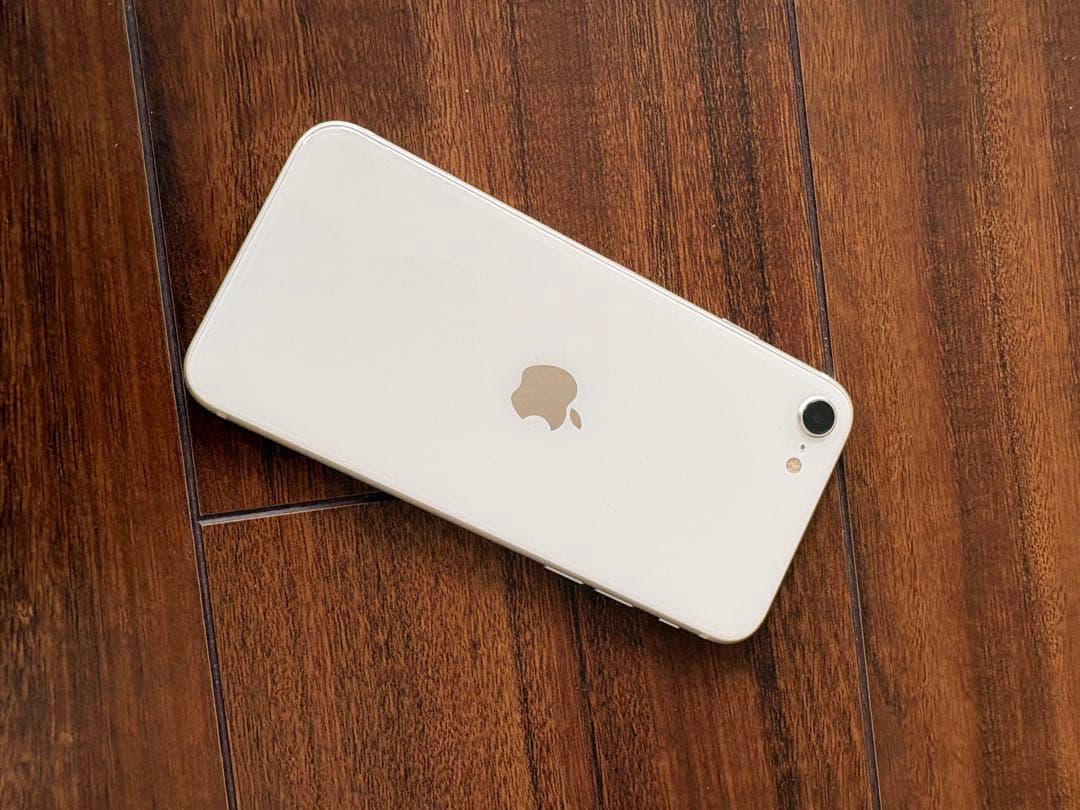 Apple iPhone SE2 本体