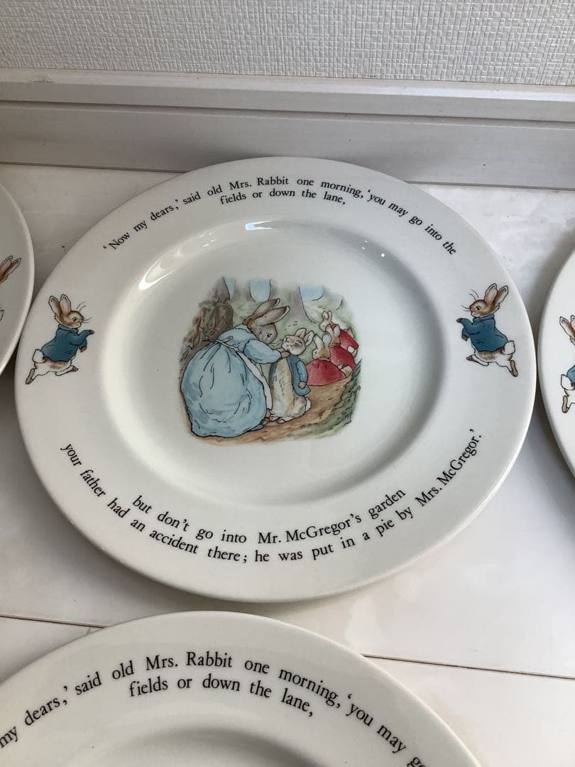 ウエッジウッド　ピーターラビット25㎝ 皿 7枚セット　プレート　大皿