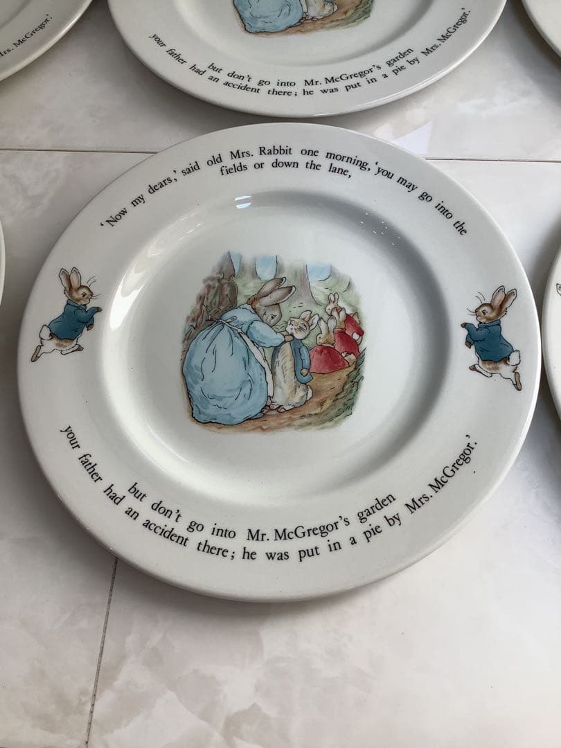 ウエッジウッド　ピーターラビット25㎝ 皿 7枚セット　プレート　大皿