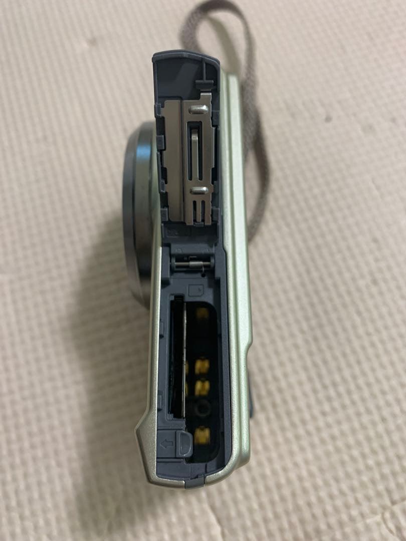 CASIO EX-ZS150 コンパクトデジタルカメラ　箱、取説は型番違い