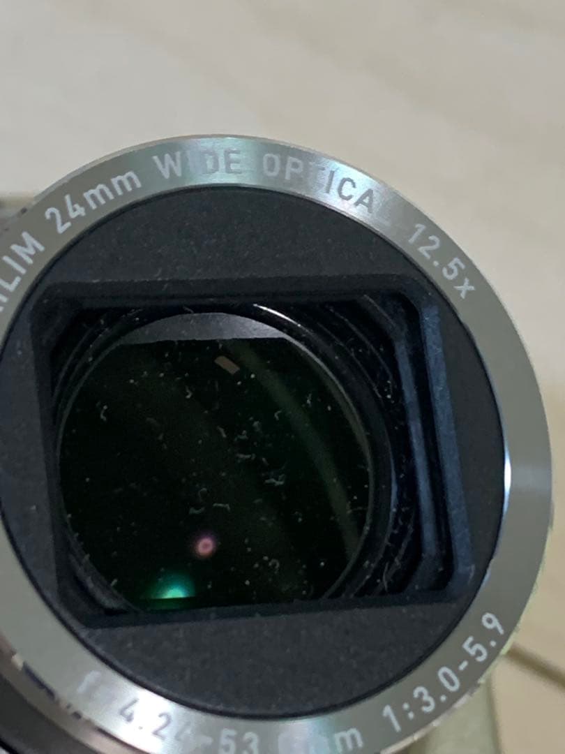 CASIO EX-ZS150 コンパクトデジタルカメラ　箱、取説は型番違い