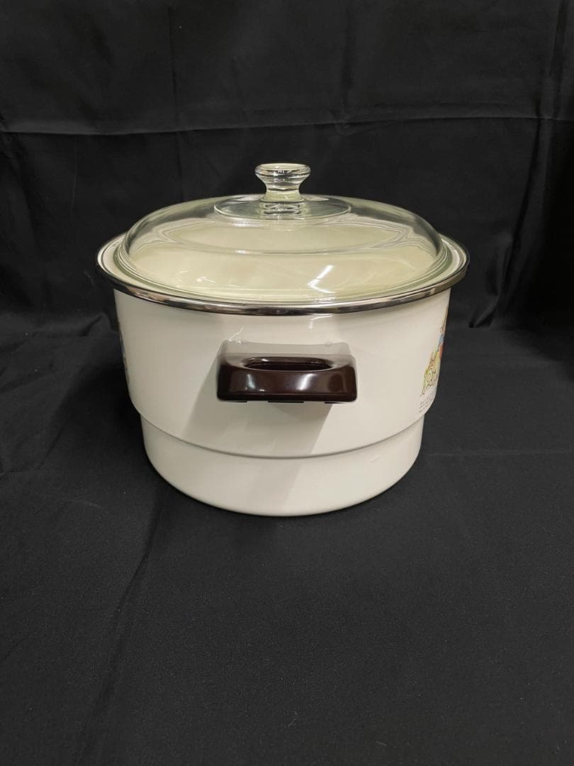 ◆昭和レトロホーロー片手鍋＆両手鍋セット蒸し兼用茶碗蒸し椀５個セット　08199