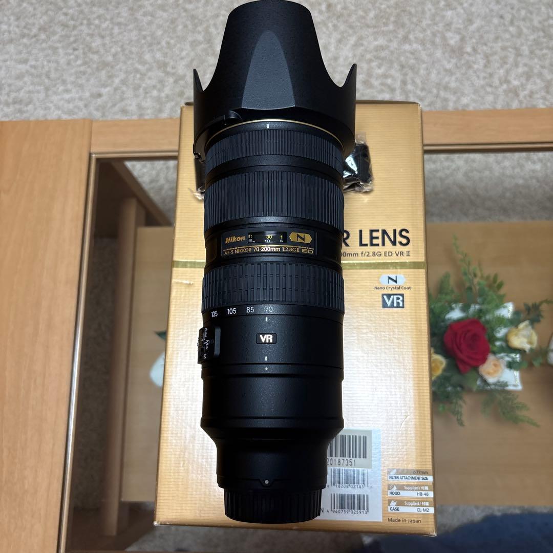 ニコンAF-S Nikkor70-200f2.8GVR II望遠ズーム 美品