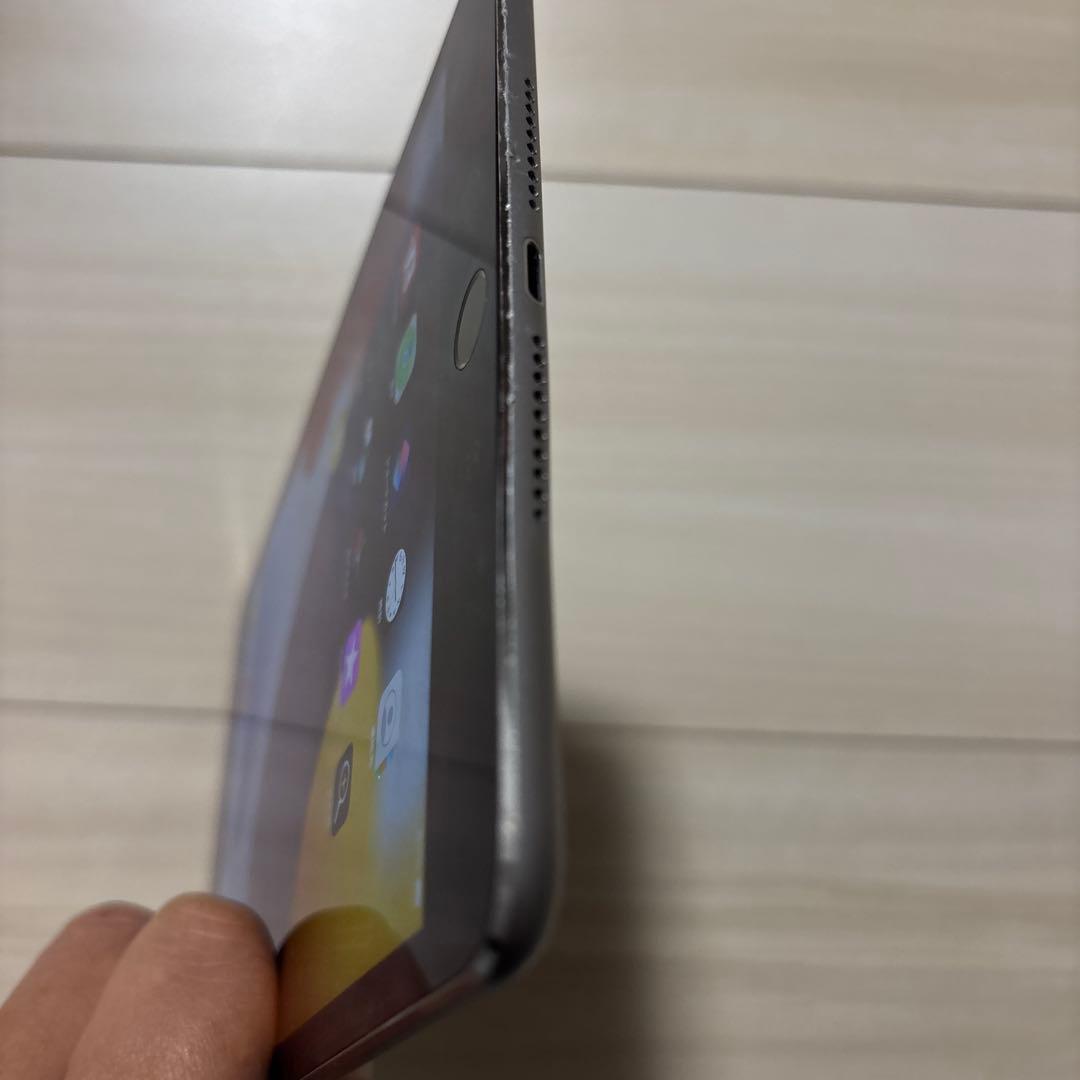 iPad mini4スペースグレー 128GB 本体