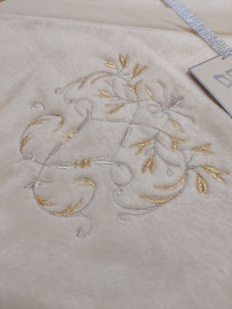 シルクコットンリバーシブル毛布 絹 アイボリー 新品未使用 箱なし 西川