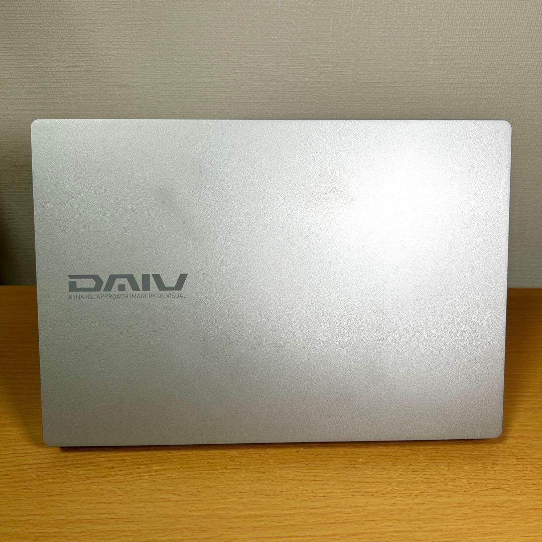美品 マウスコンピューター DAIV 4P i7 512GB 32GB 14型