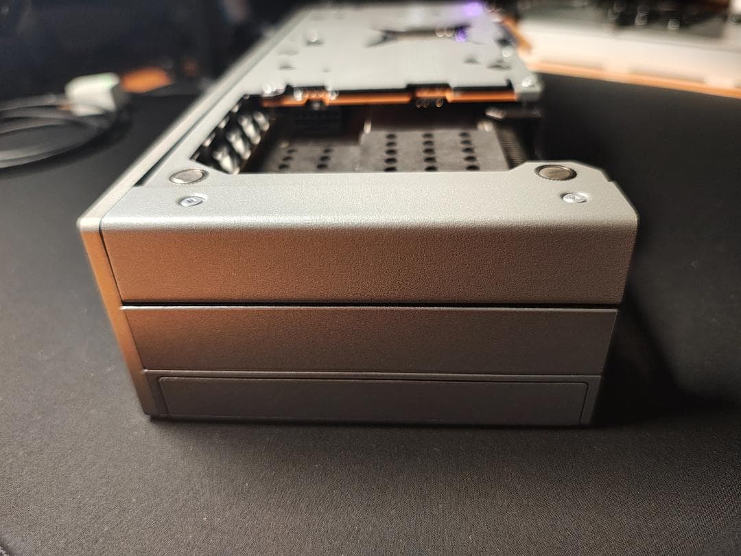 グラフィックボード・グラボ・ビデオカード SAPPHIRE NITRO+ Radeon RX 9070 XT