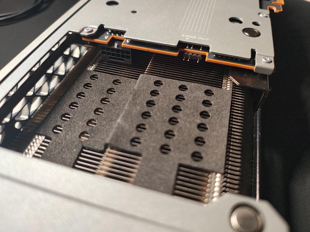 グラフィックボード・グラボ・ビデオカード SAPPHIRE NITRO+ Radeon RX 9070 XT