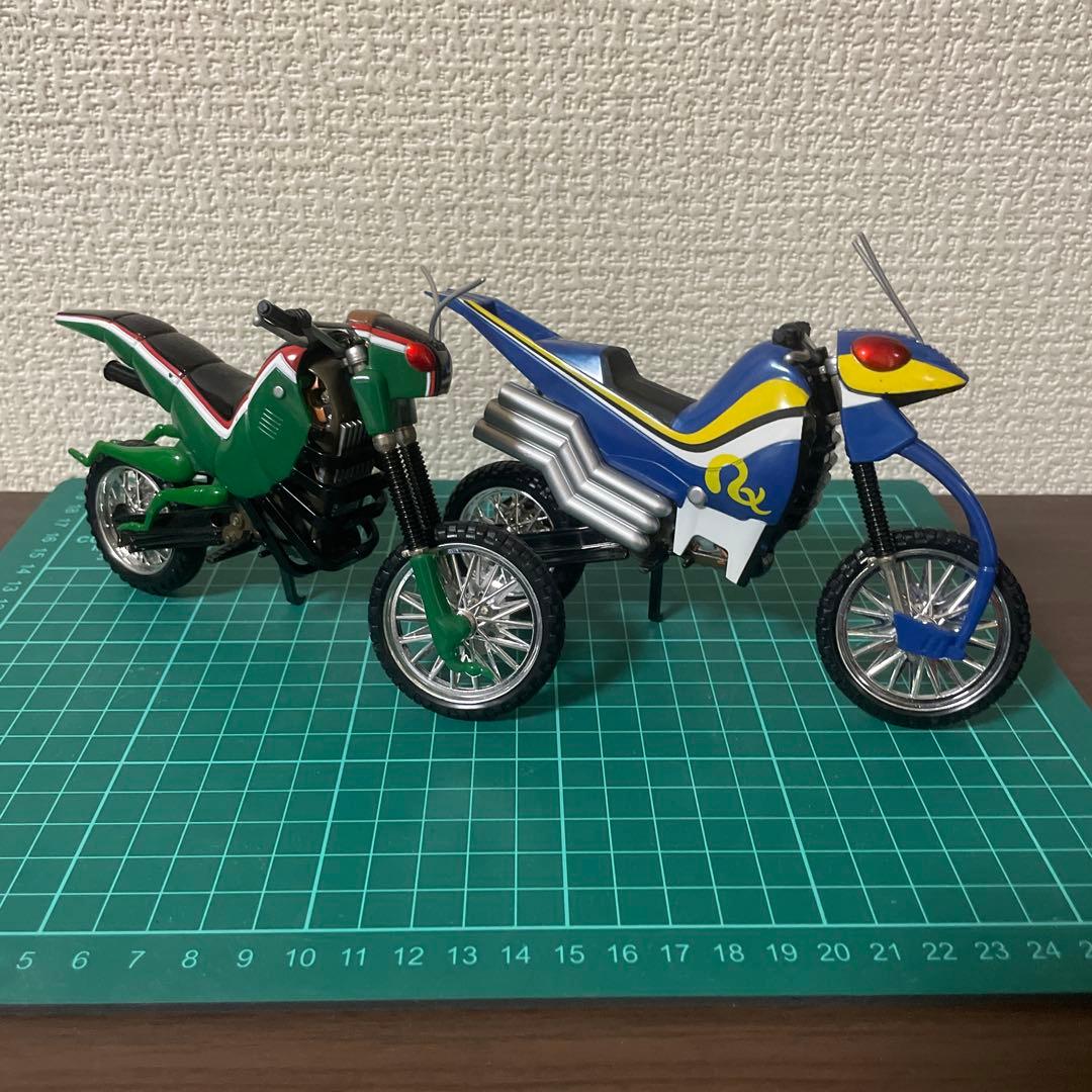 【早い者勝ち】魂ウェブSHFiguartsバトルホッパー&アクロバッター