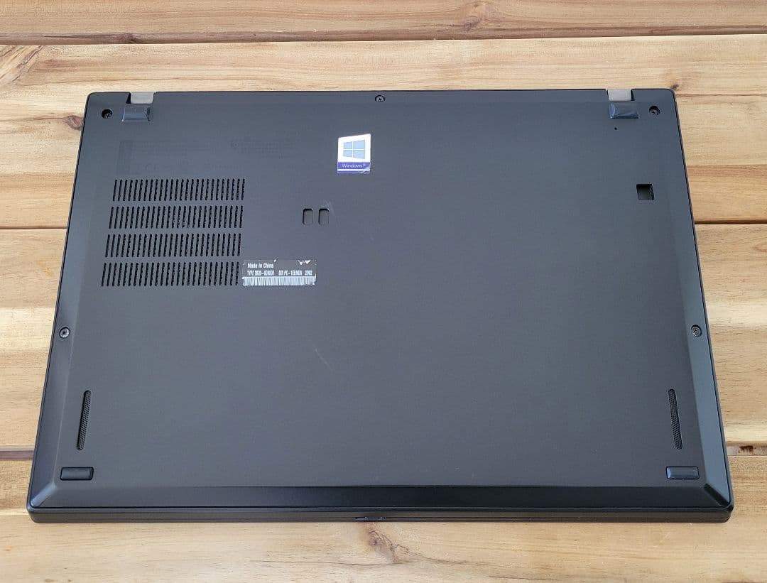 Lenovo ThinkPad X390 本体 i3 8GB / 128GB
