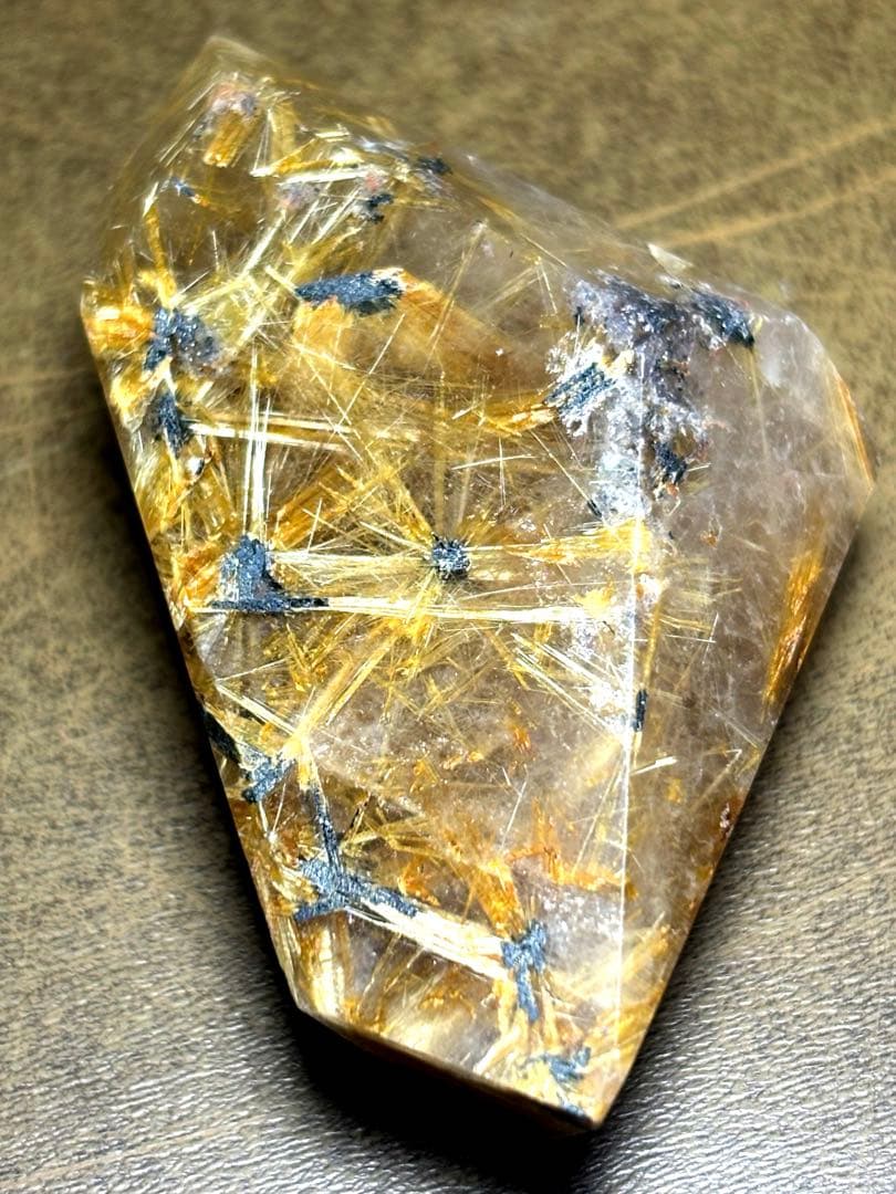 金運最強　太陽放射タイチンルチル フリーカット原石（新品・未使用）