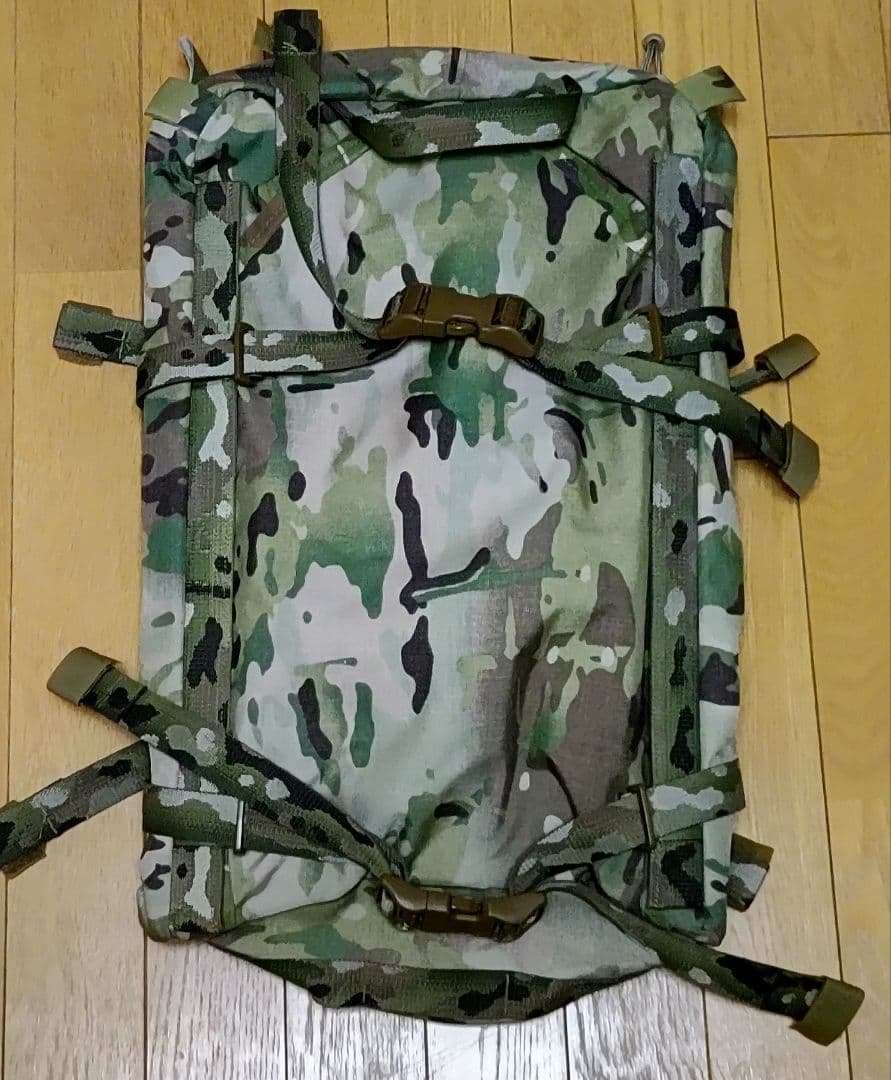 ヒッチハイカー 20 Hitchiker マルチカム Multicam