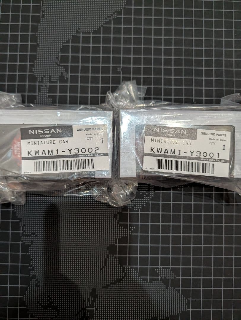 ミニカー mini GT 1/64 SUPER GT KWAM1 Y3001 Y3002