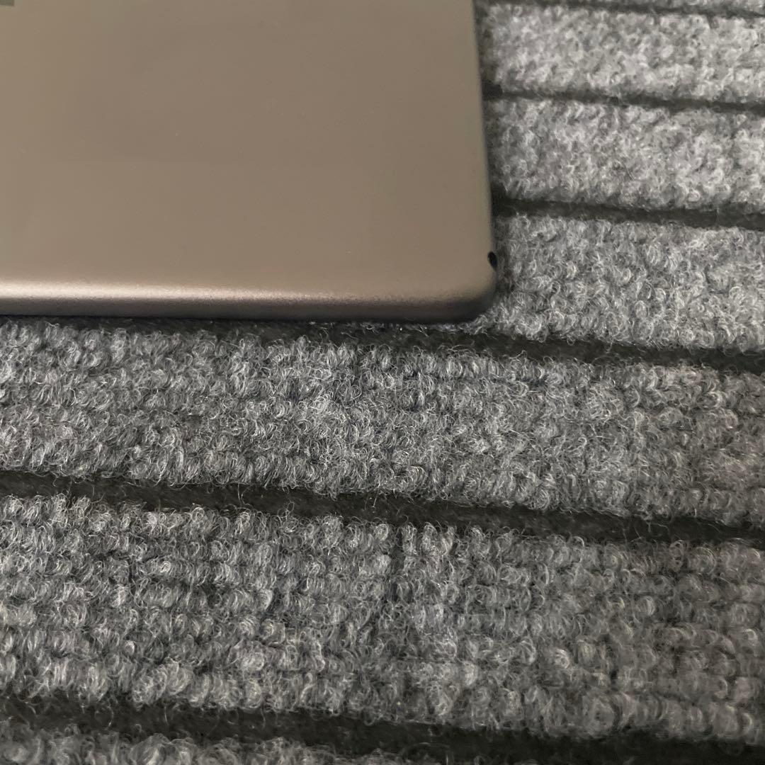 43 iPad Air3 3世代 64GB SIMフリー スペースグレイ