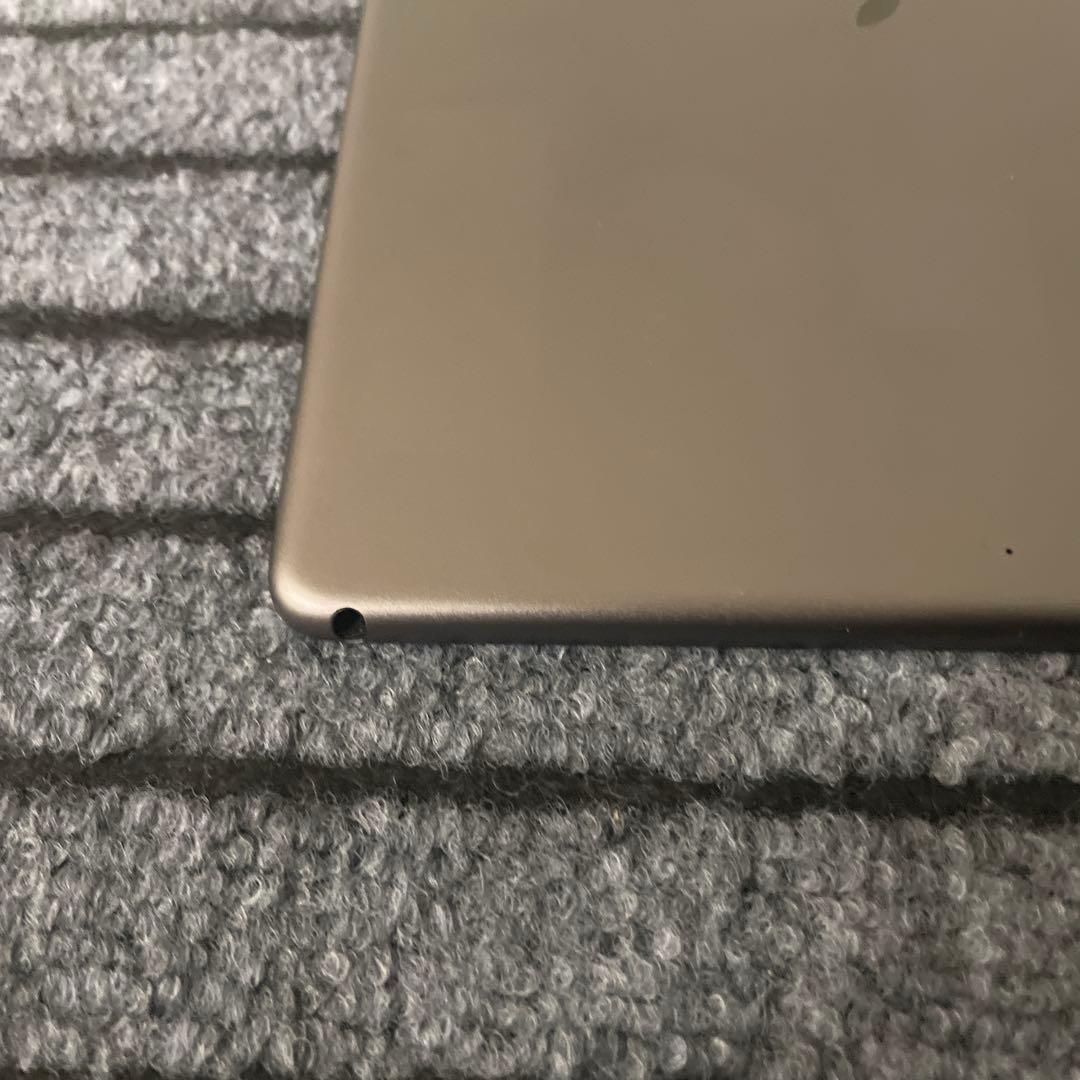 43 iPad Air3 3世代 64GB SIMフリー スペースグレイ