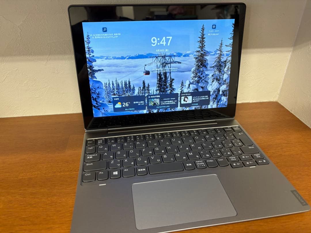Lenovo IdeaPad D330 2022年製Windows11