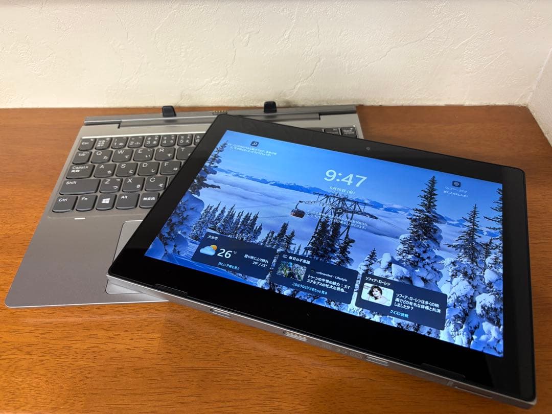 Lenovo IdeaPad D330 2022年製Windows11