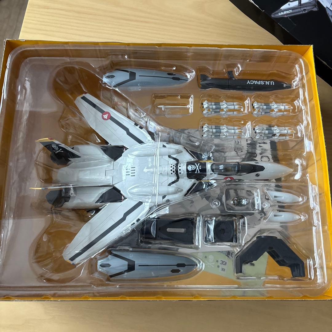 マクロスゼロ VF-0S フェニックス ロイ・フォッカー機 【アルカディア】