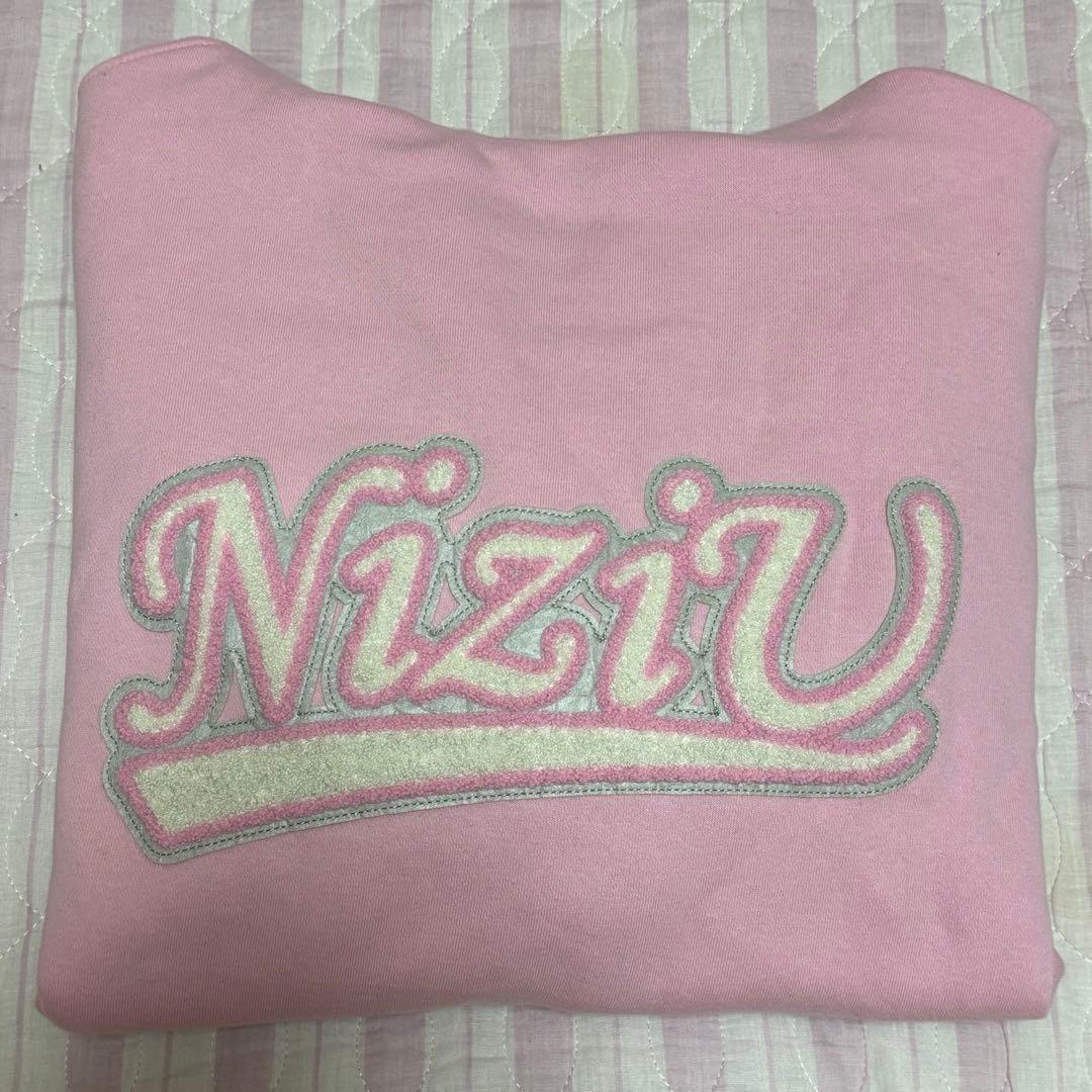 パーカー ♡ NiziU