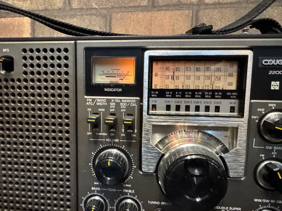 希少ラジオ　ナショナル　パナソニック　COUGAR2200 状態良し！