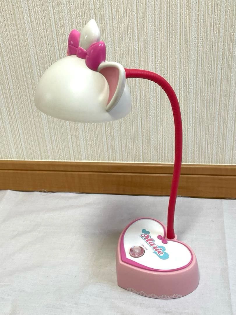 【激レア】美品おしゃれキャット マリーちゃん ハート型 デスクランプ ディズニー