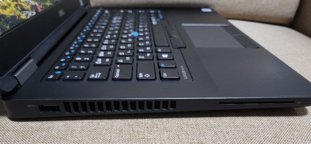 DELL Latitude E5470 ノートパソコン⑥　ハングルキーボード