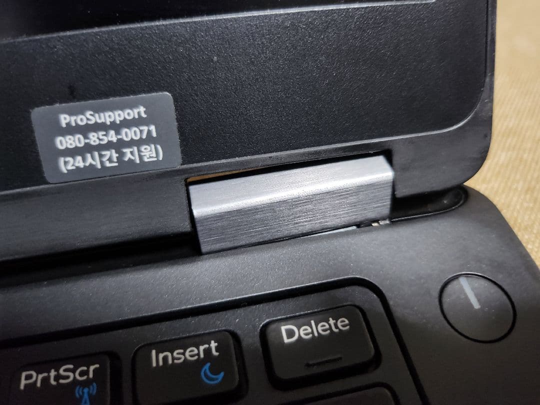 DELL Latitude E5470 ノートパソコン⑥　ハングルキーボード