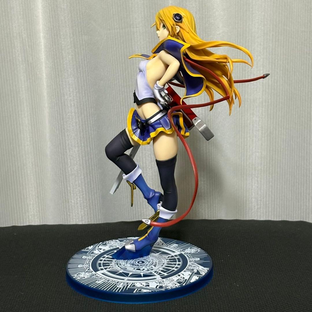 ブレイブルー ノエル フィギュア
