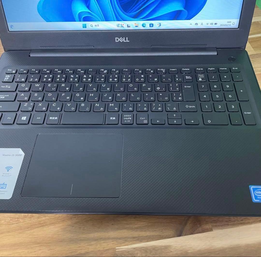 DELL ノートパソコン　Windows11 SSD テンキー　カメラ