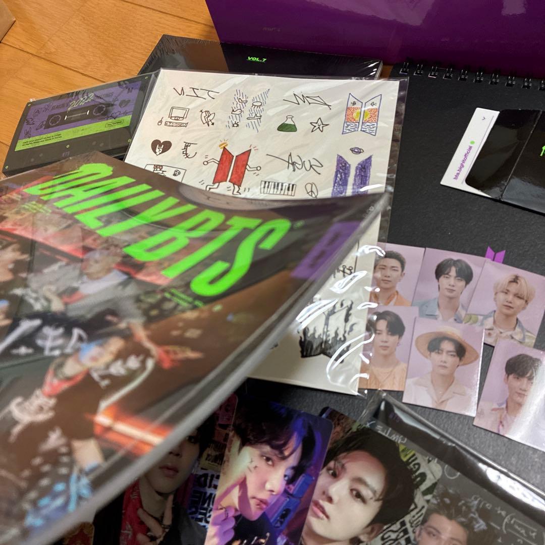 BTS シーグリー他　（写真の他に2019シーグリもあり）9点まとめ売り