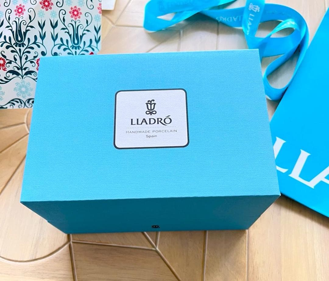 ★新品・未使用★ LLADRO リヤドロ　可愛いひと休み　天使　百貨店購入