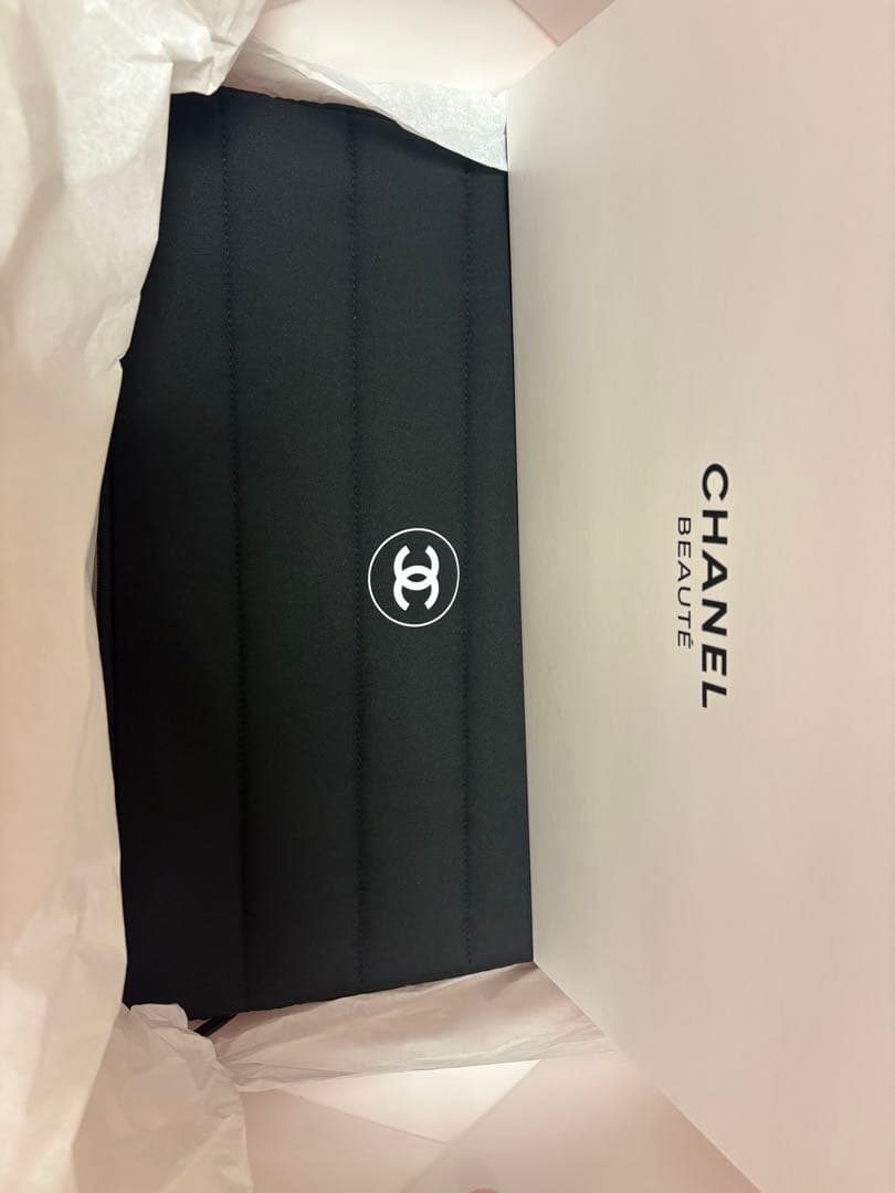 CHANEL シャネル ノベルティ　パソコンケース
