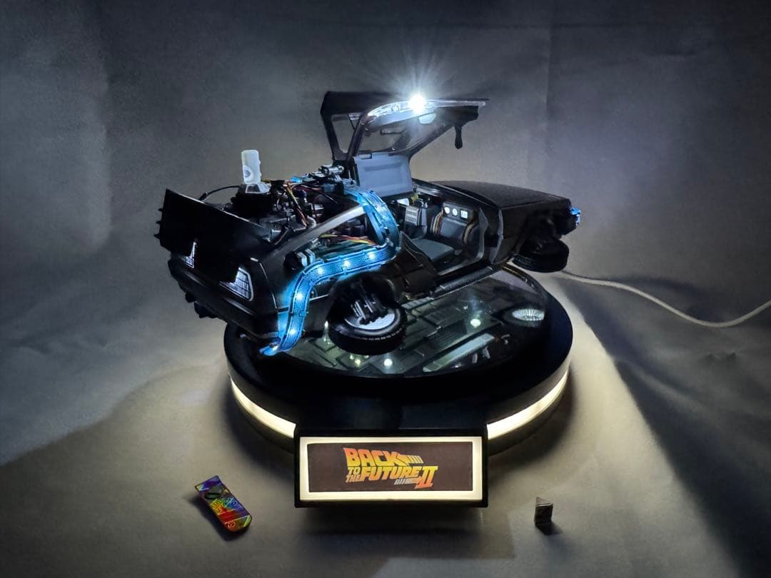 【美品】バックトゥザフューチャー デロリアン 1/20 ホバリング