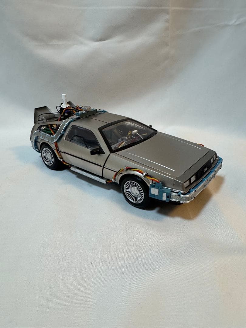 【美品】バックトゥザフューチャー デロリアン 1/20 ホバリング
