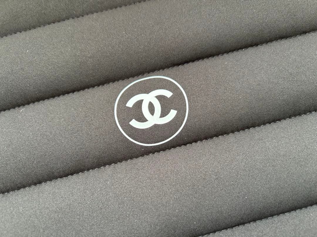 CHANEL PCケース　ノベルティ