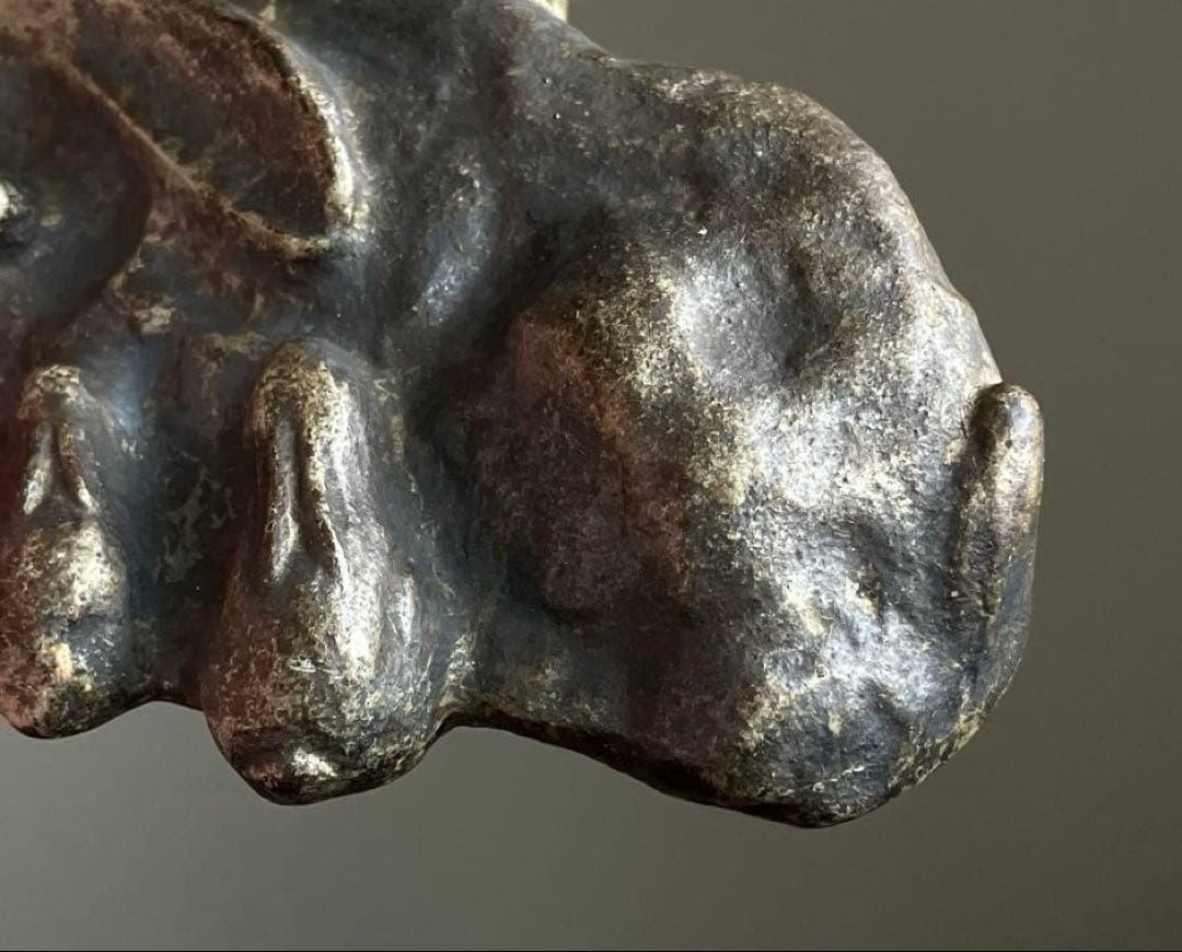 【古鉄 子宝祈願 うさぎ親子 オブジェ 約12㎝ 昭和初期頃】子孫繁栄縁起物置物