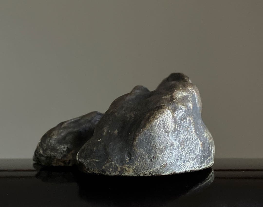 【古鉄 子宝祈願 うさぎ親子 オブジェ 約12㎝ 昭和初期頃】子孫繁栄縁起物置物