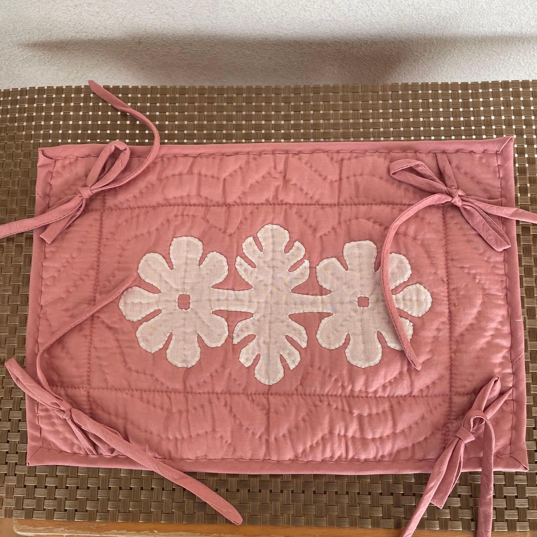 ハワイアンキルトトレー　ハレクラニホテル　ピンク　未使用品