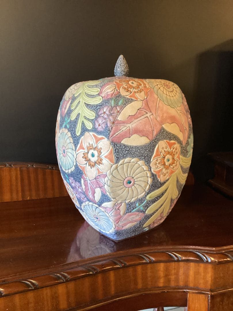 キルンアート　装飾陶器　釜焼　磁器　陶器　アート作品　飾り壺