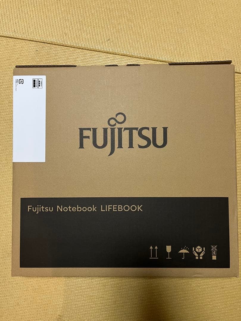 Fujitsu LIFEBOOK U9413/RX ノートPC