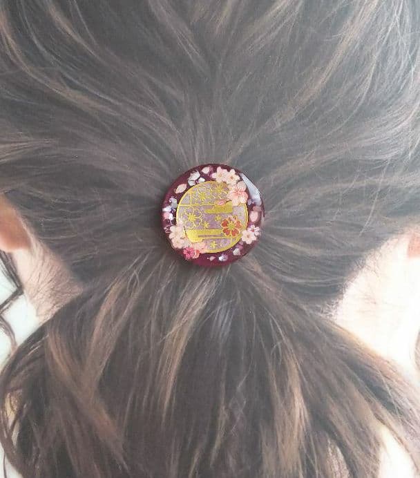 さくら舞う和柄ラウンドレジンヘアゴム