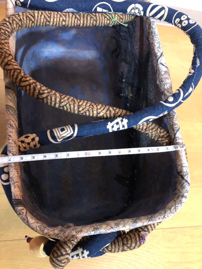 一閑張り いっかんばり カゴバッグ　未使用　 送料込み土日は更に値下げ中