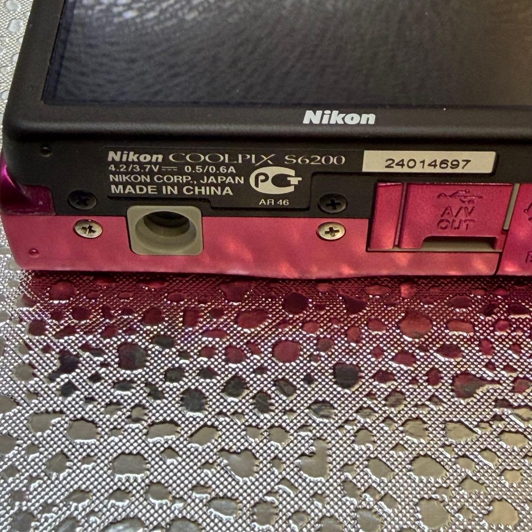 【美品】Nikon コンデジ　COOLPIX S6200　ショッキングピンク