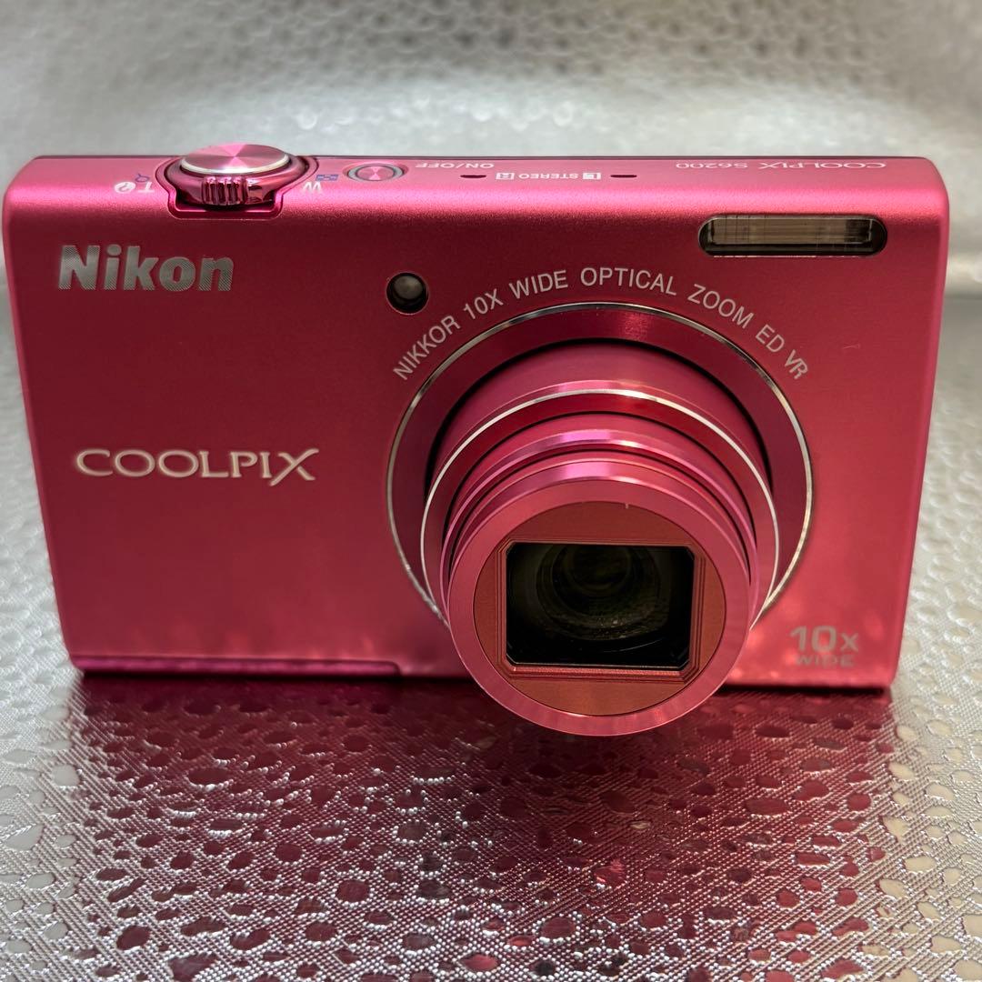 【美品】Nikon コンデジ　COOLPIX S6200　ショッキングピンク