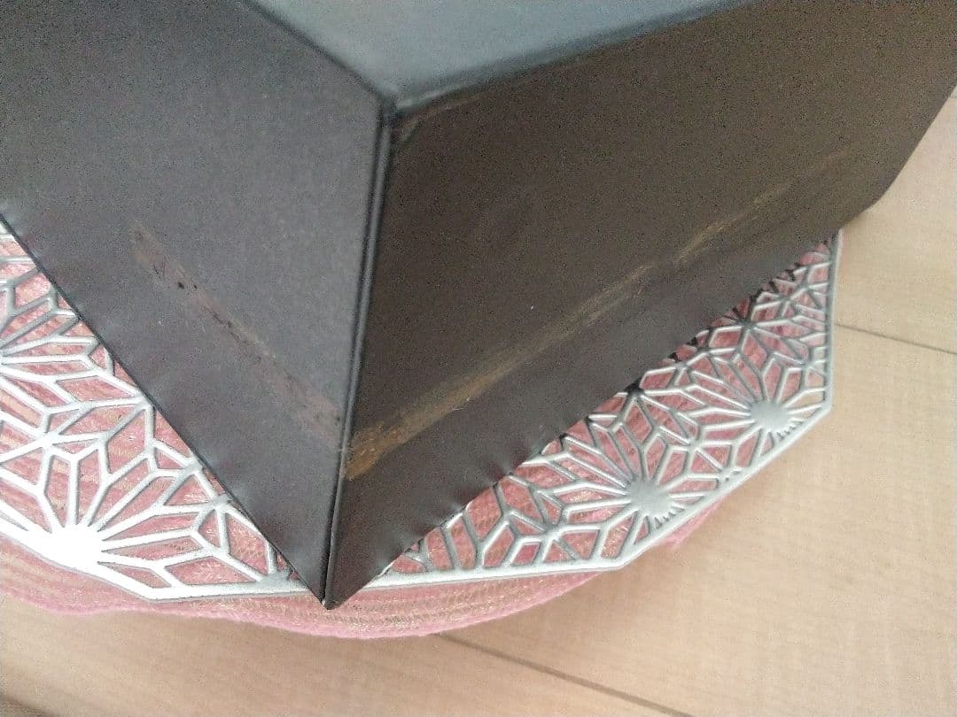 CHANEL ピンク ココハンドルキャビアスキン(本革)バッグ。チェーン付